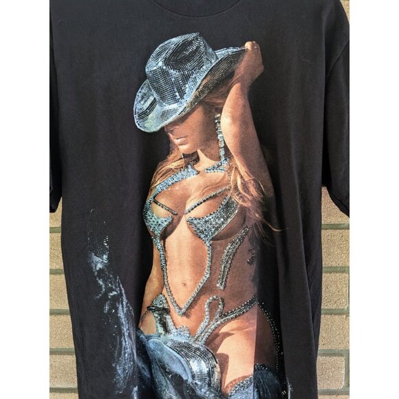 Beyoncé Official Renaissance World Tour Merch Disco Cowboy Hat T-Shirt LARGE - Picture 2 of 3
